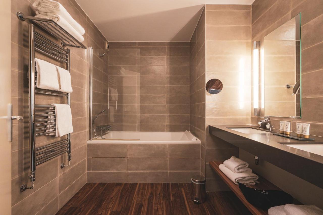 Le Forges Hotel Екстериор снимка