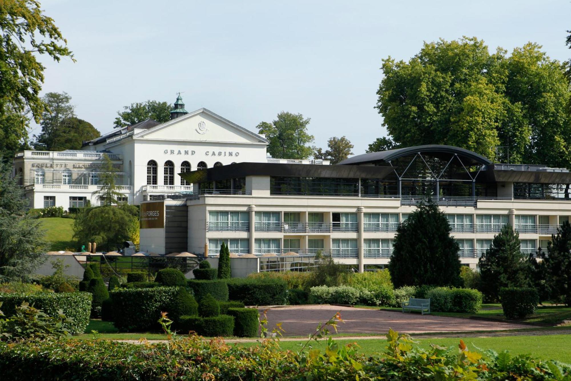 Le Forges Hotel Екстериор снимка